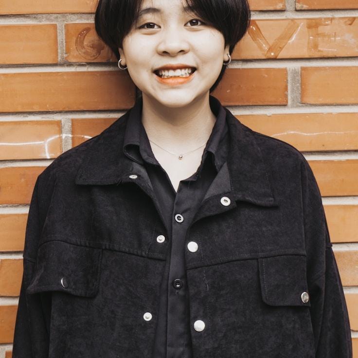 Prithvi Khandelwal, Client Relations Director, discussing corporate gifting strategy with business clients